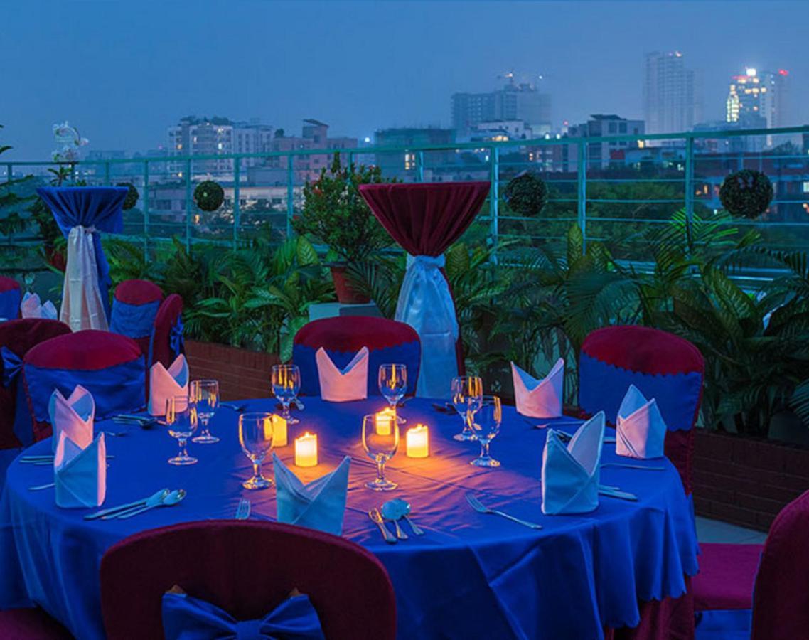 Hotel Lake Castle - Parkview Dhaka Exteriör bild
