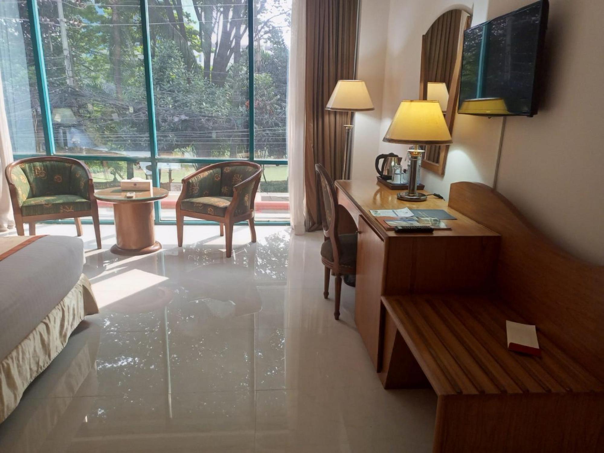 Hotel Lake Castle - Parkview Dhaka Exteriör bild